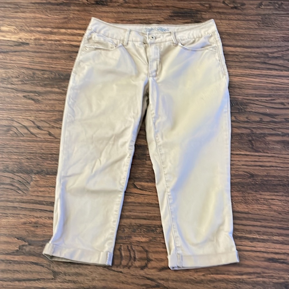 Faded glory women capris